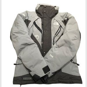 The North Face Steep Tech 550 Womens Gray Winter Jacket  Medium  Without hoodie